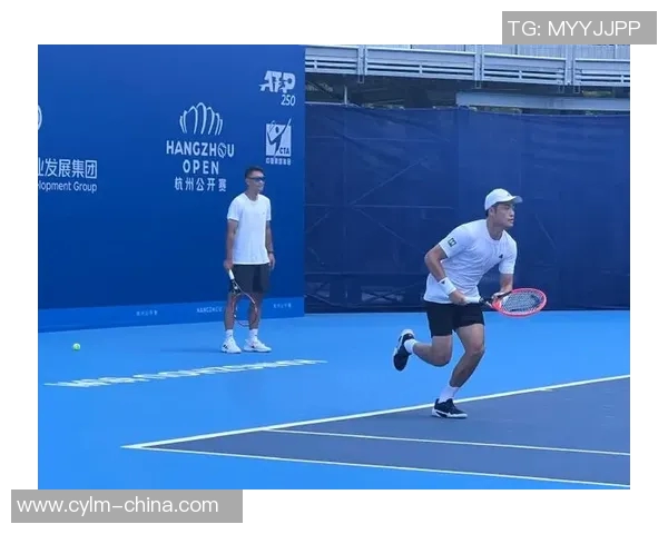 杭州网球队中路突破的成功与不足分析与展望