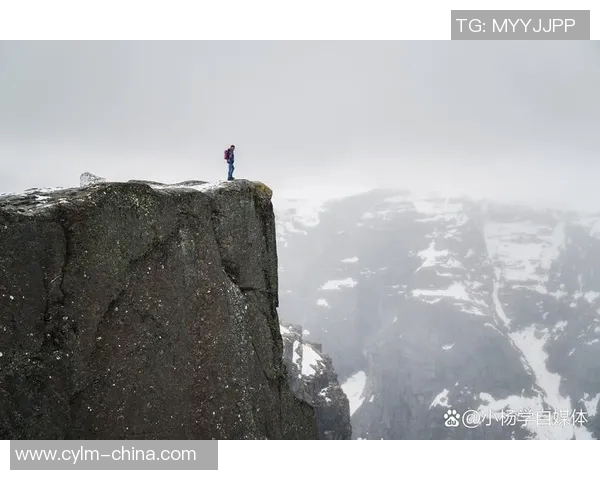 极限运动女王杨娜分享成功秘诀与挑战经历的独家专访