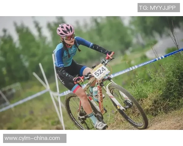 尼斯与圣旺红星激战正酣精彩赛事回顾与分析 尼斯与圣旺红星激战正酣精彩赛事回顾与分析