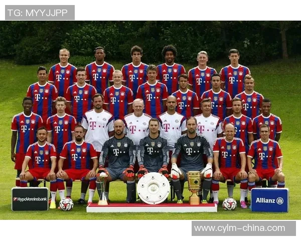 巴黎与拜仁欧冠对决前瞻分析及赛果预测