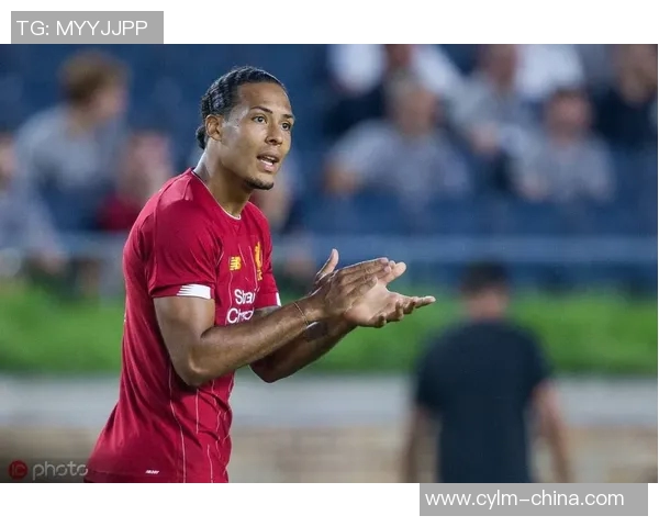 范戴克：从默默无闻到世界顶级后卫的传奇之路与心路历程