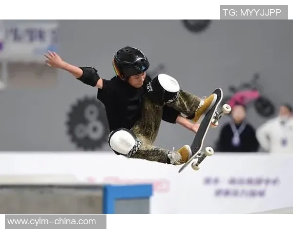 重庆滑板队比赛经验深度对比与提升策略探讨 重庆滑板队比赛经验深度对比与提升策略探讨