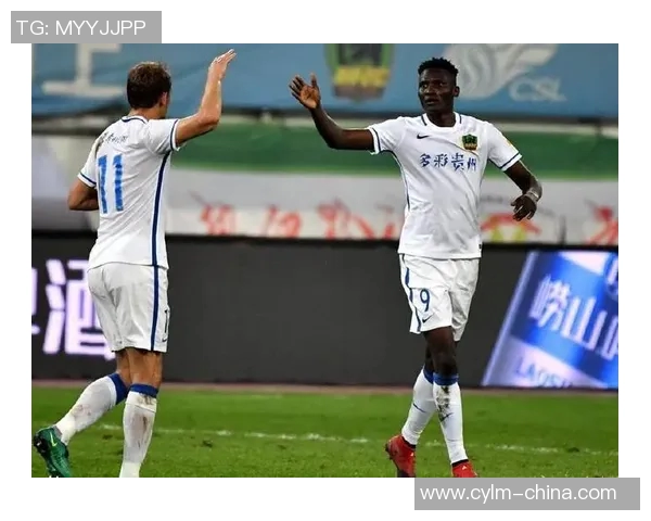 保定容大迎战陕西大秦全力争胜展现足球激情与团队精神