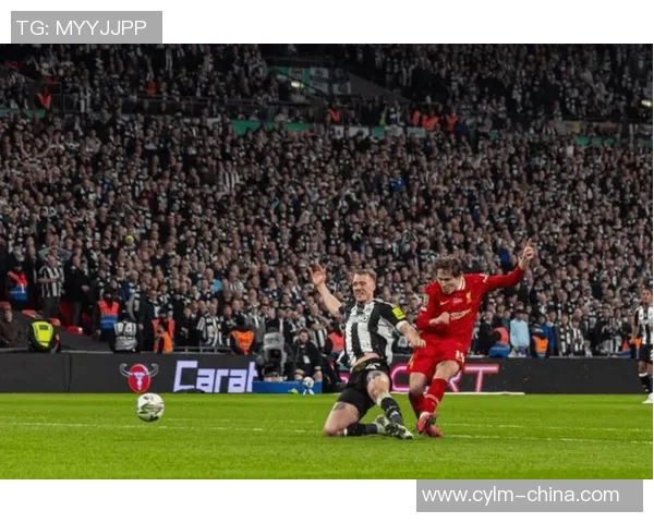 伯恩茅斯与西布朗激战在即谁能在英冠赛场上笑到最后