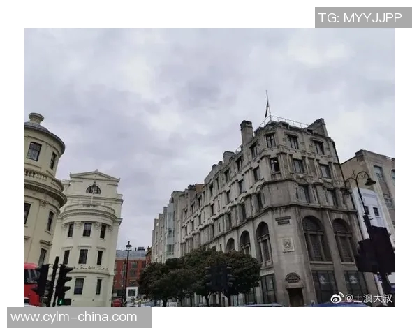 利兹市与诺丁汉市的魅力对比探讨与城市发展潜力分析